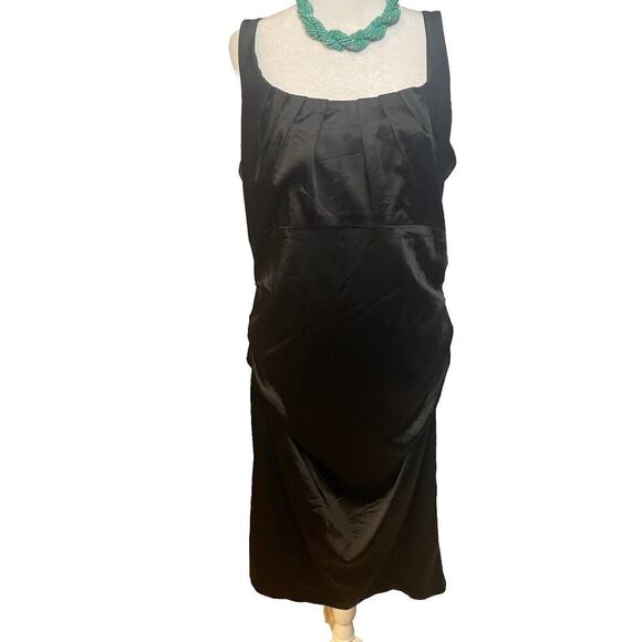 Maggy Boutique Dresses & Skirts - Suzi Chin for Maggy Boutique Size 18 Classic Black Cocktail Sheath Dress